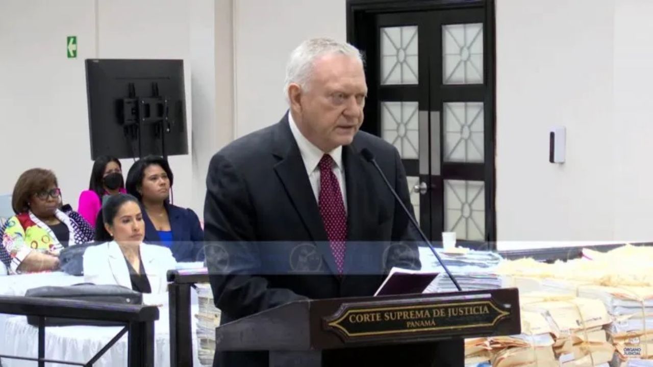 Imagen de Comienza juicio contra 27 imputados en caso 'Papeles de Panamá'