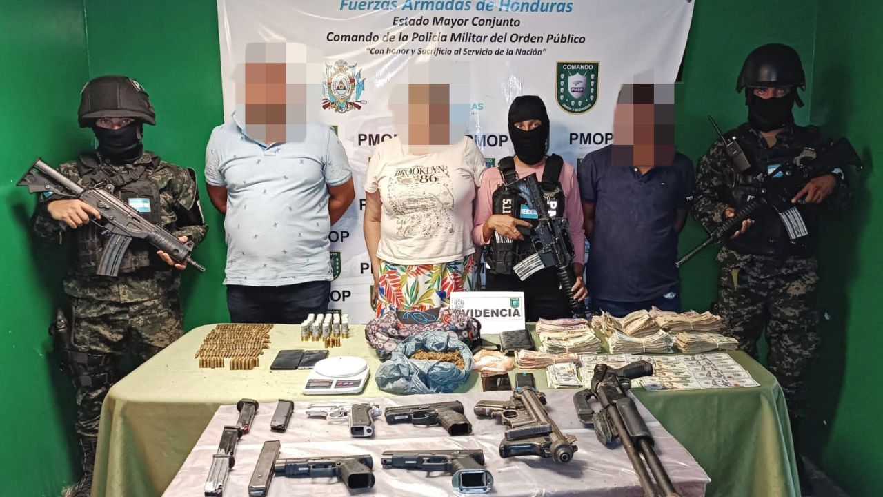 PMOP capturó a tres hondureños en posesión de armas y droga Imagen de PMOP capturó a tres hondureños en posesión de armas y droga