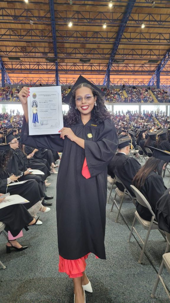 graduados UNAH