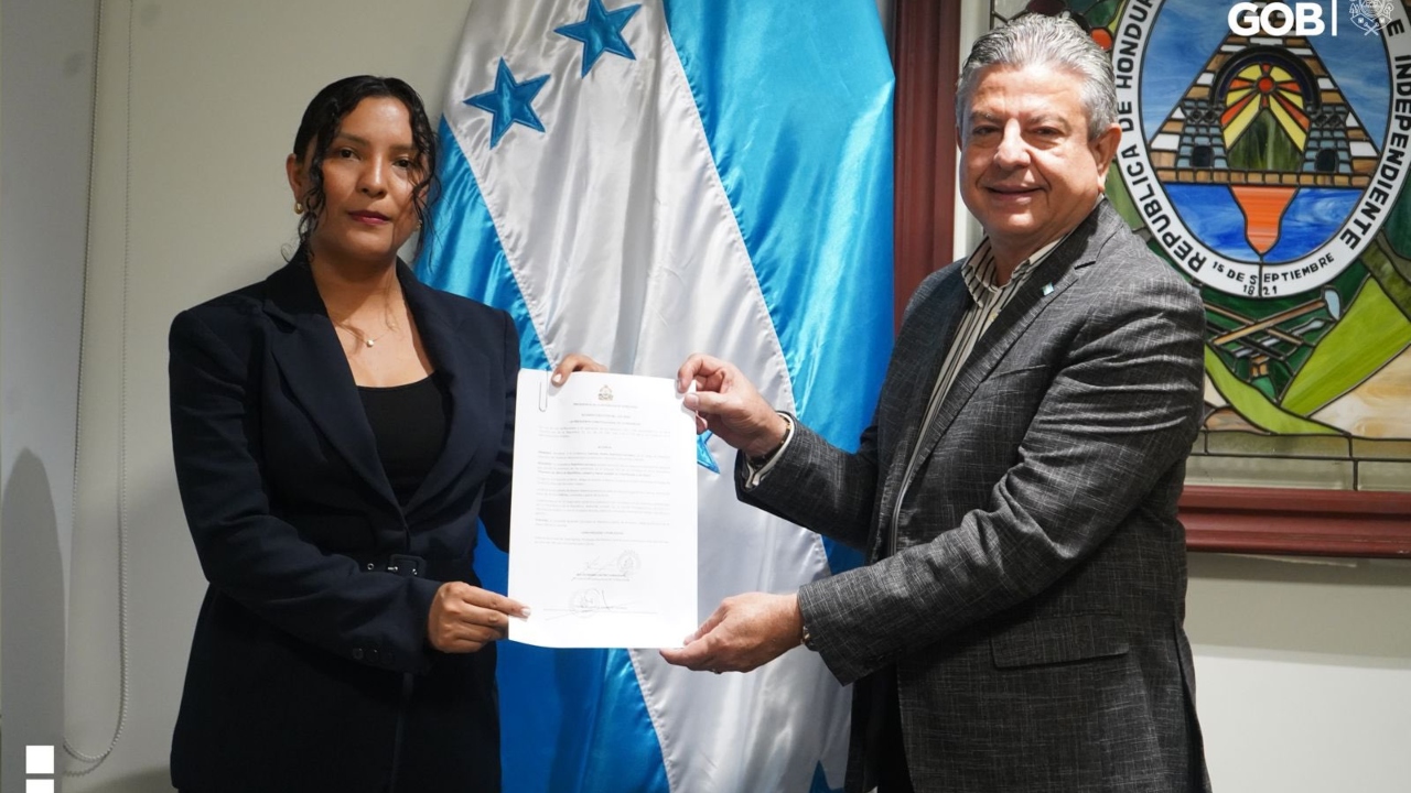Nombran a Carmen Espinoza como nueva directora del INAMI Imagen de Nombran a Carmen Espinoza como nueva directora del INAMI