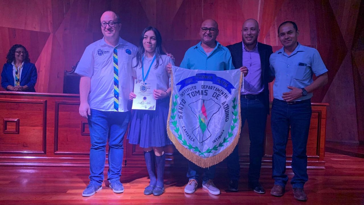 Imagen de Estudiante de Intibucá gana la I Olimpiada Hondureña de Astronomía y Astronáutica