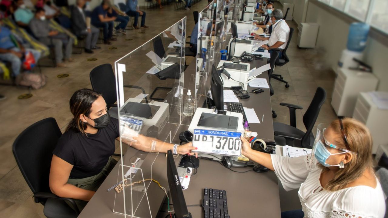 Imagen de Aumenta tasa en 43 municipios en matricula de vehículos, según el IP
