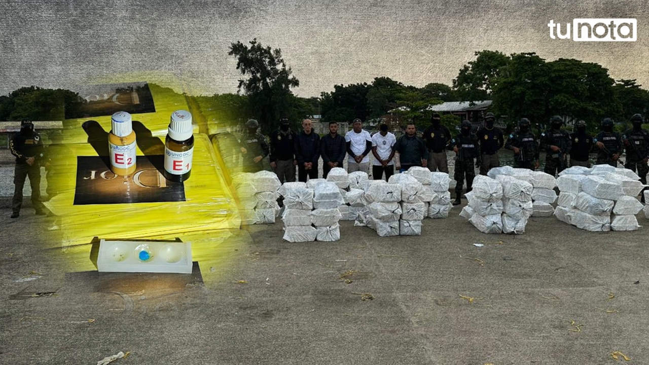 Imagen de Narcolancha traía kilos de coca sellados con marcas Dior, Nike y Jeep2