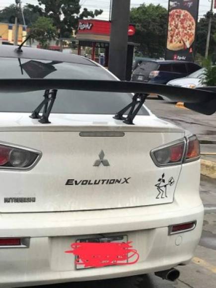 Transportistas pagarán stickers vulgares