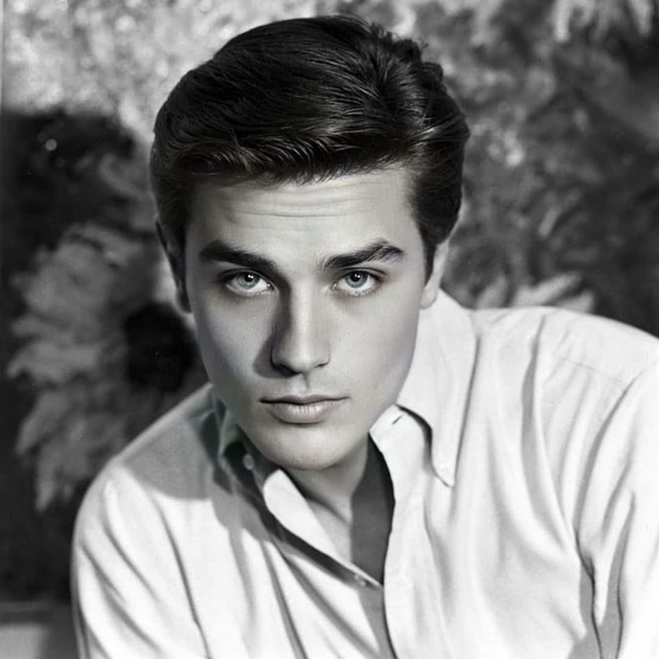 Foto blanco y negro del actor francés Alain Devon