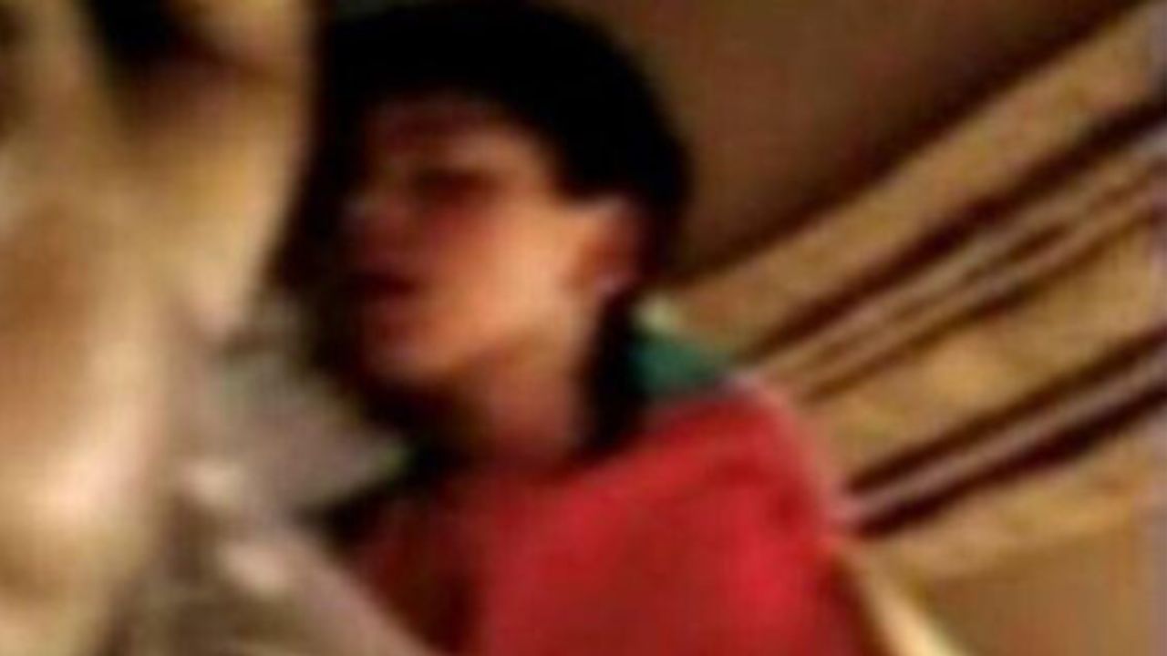 Foto de niño durmiendo y mujer extraña: ¿de qué trata el caso viral? Imagen de Foto de niño durmiendo y mujer extraña: ¿de qué trata el caso viral?