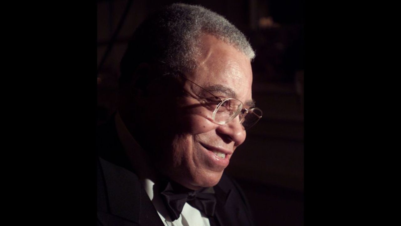 Imagen de James Earl Jones biografía: edad, altura, origen, vida personal y trayectoria del actor estadounidense