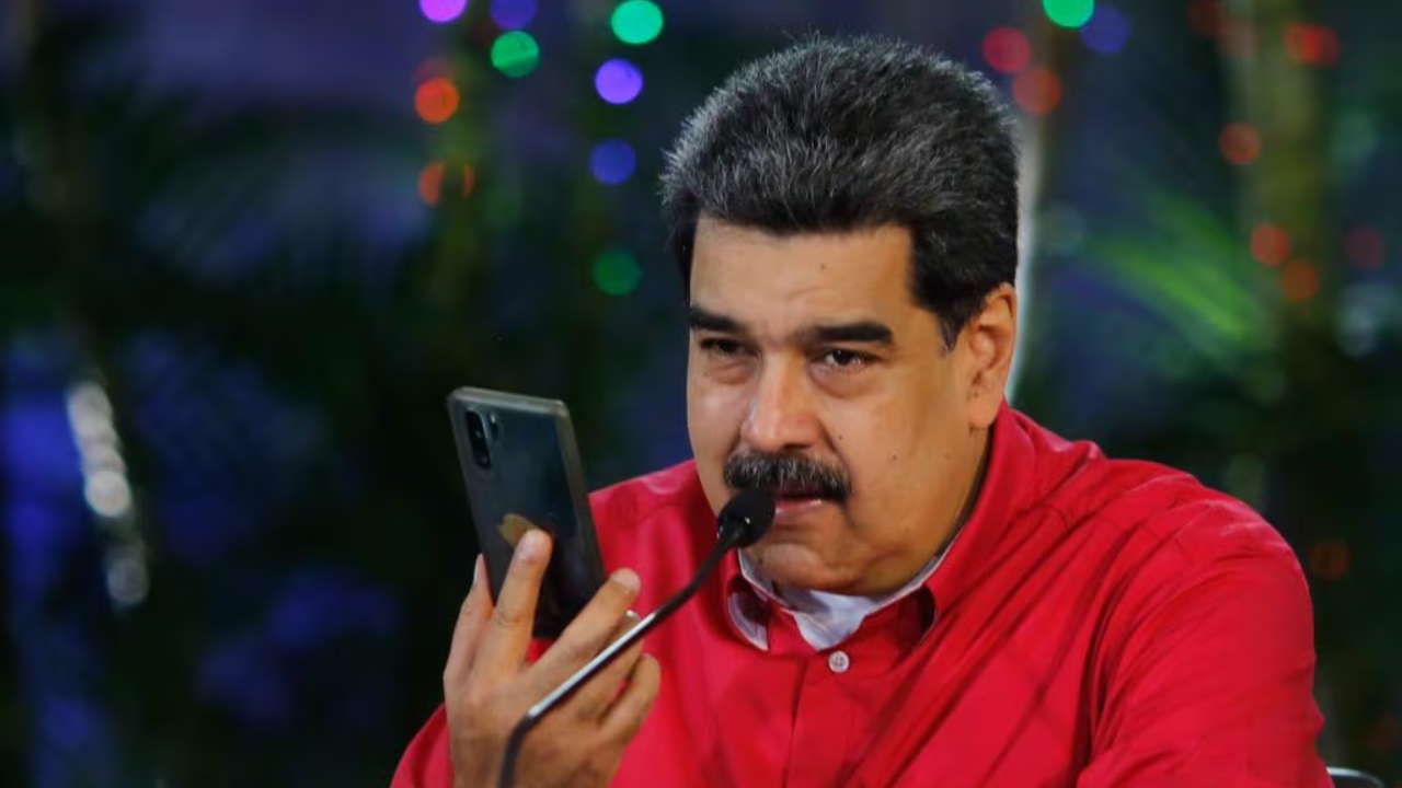 Imagen de Maduro pide no aceptar equipos electrónicos como regalos de Navidad; te sorprenderá el motivo