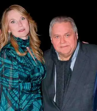 El nombre de Adriana Ibarra de Bremer ha tomado importancia tras la muerte de quien fuera su compañero de vida, el empresario mexicano Carlos Bremer.