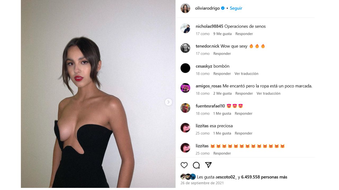 Olivia Rodrigo en una publicación en su cuenta de Instagram, sale con vestido negro.