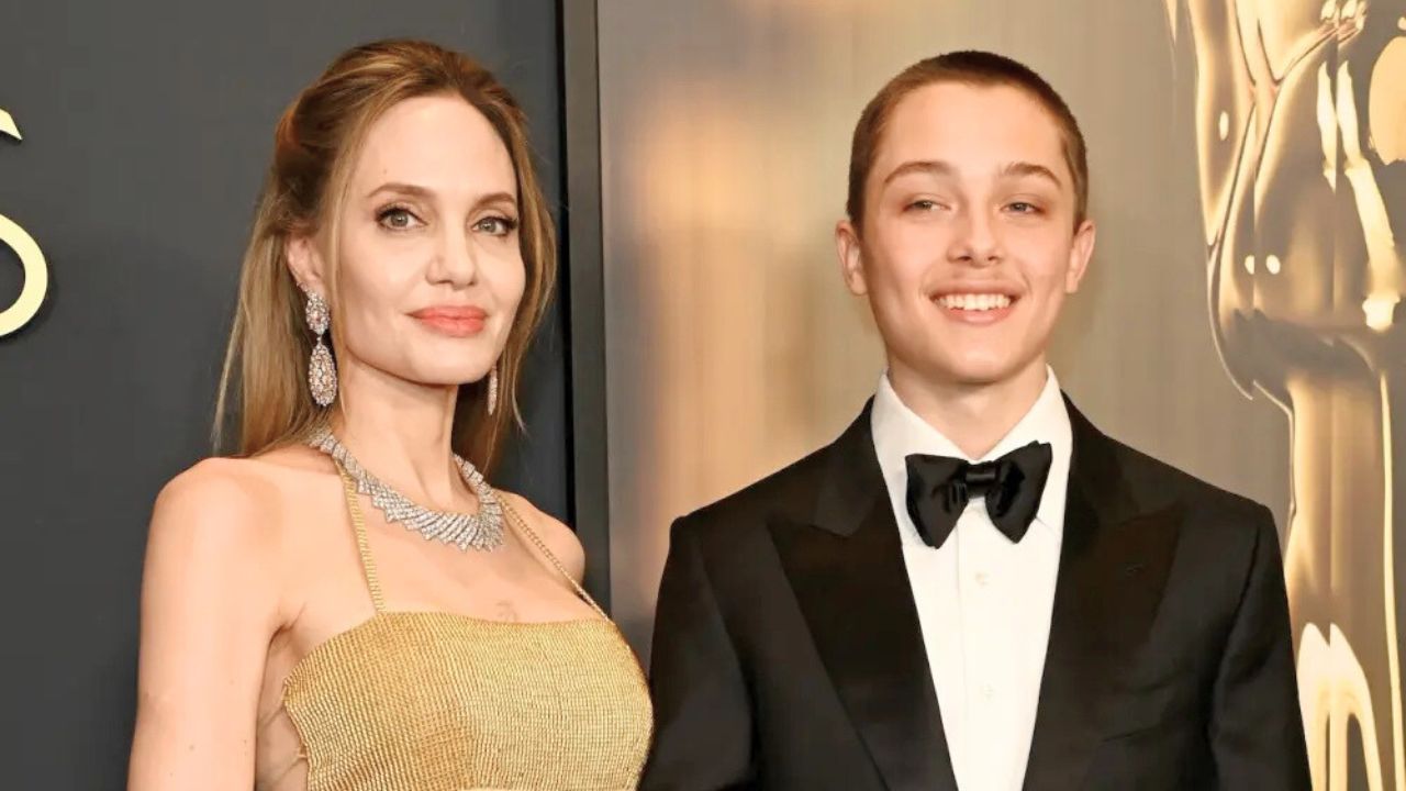 Angelina Jolie y Knox foto