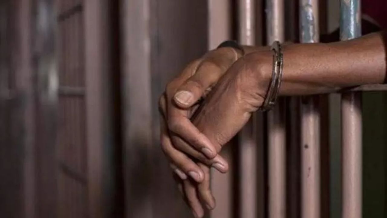 Condenan a 11 años de cárcel a joven que con un palo le quitó la vida a golpes a su vecino Imagen de Condenan a 11 años de cárcel a joven que con un palo le quitó la vida a golpes a su vecino