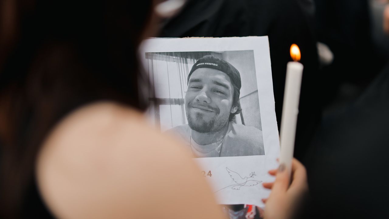 Fiscalía argentina imputa a tres personas por muerte de Liam Payne Imagen de Fiscalía argentina imputa a tres personas por muerte de Liam Payne