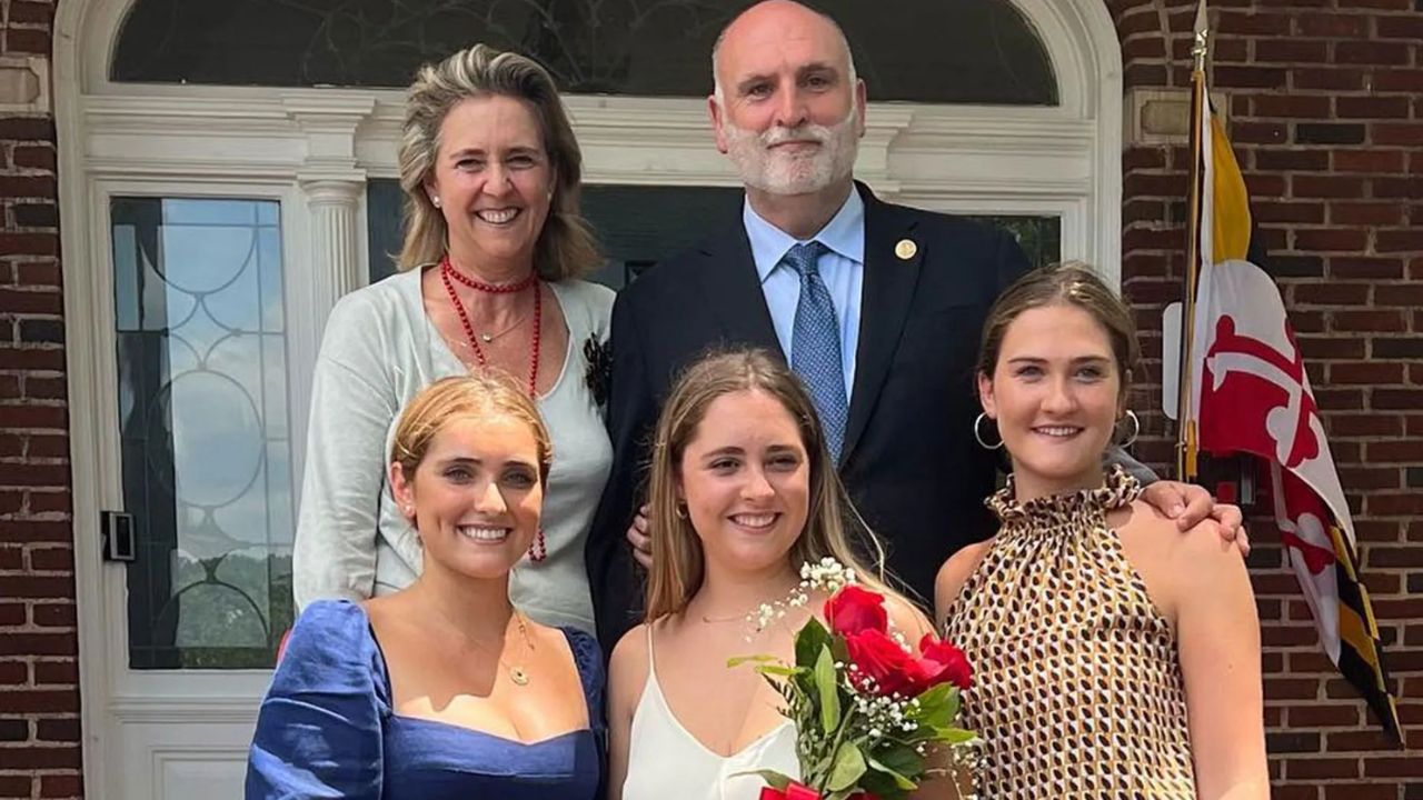Chef José Andrés e hijos: ¿quiénes son los herederos del famoso español y quién es su esposa? Imagen de Chef José Andrés e hijos: ¿quiénes son los herederos del famoso español y quién es su esposa?