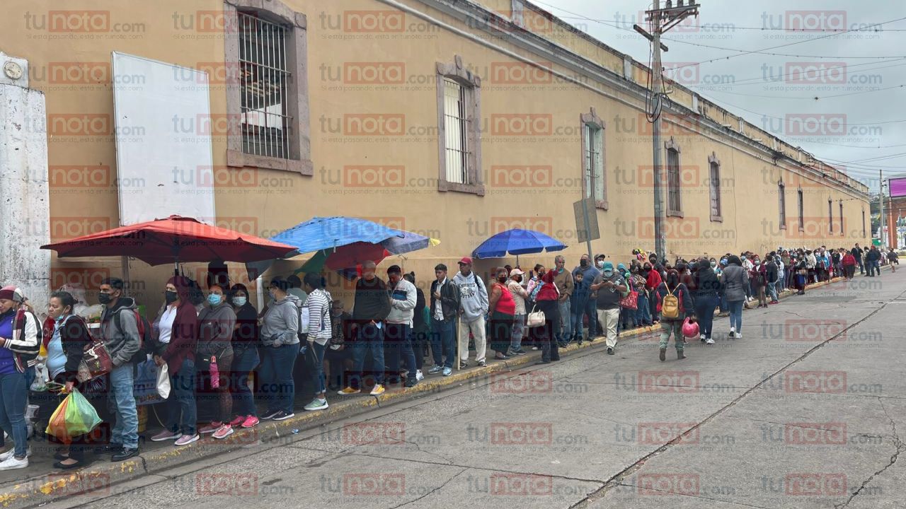 Imagen de A esto se deben las largas filas en el Hospital San Felipe