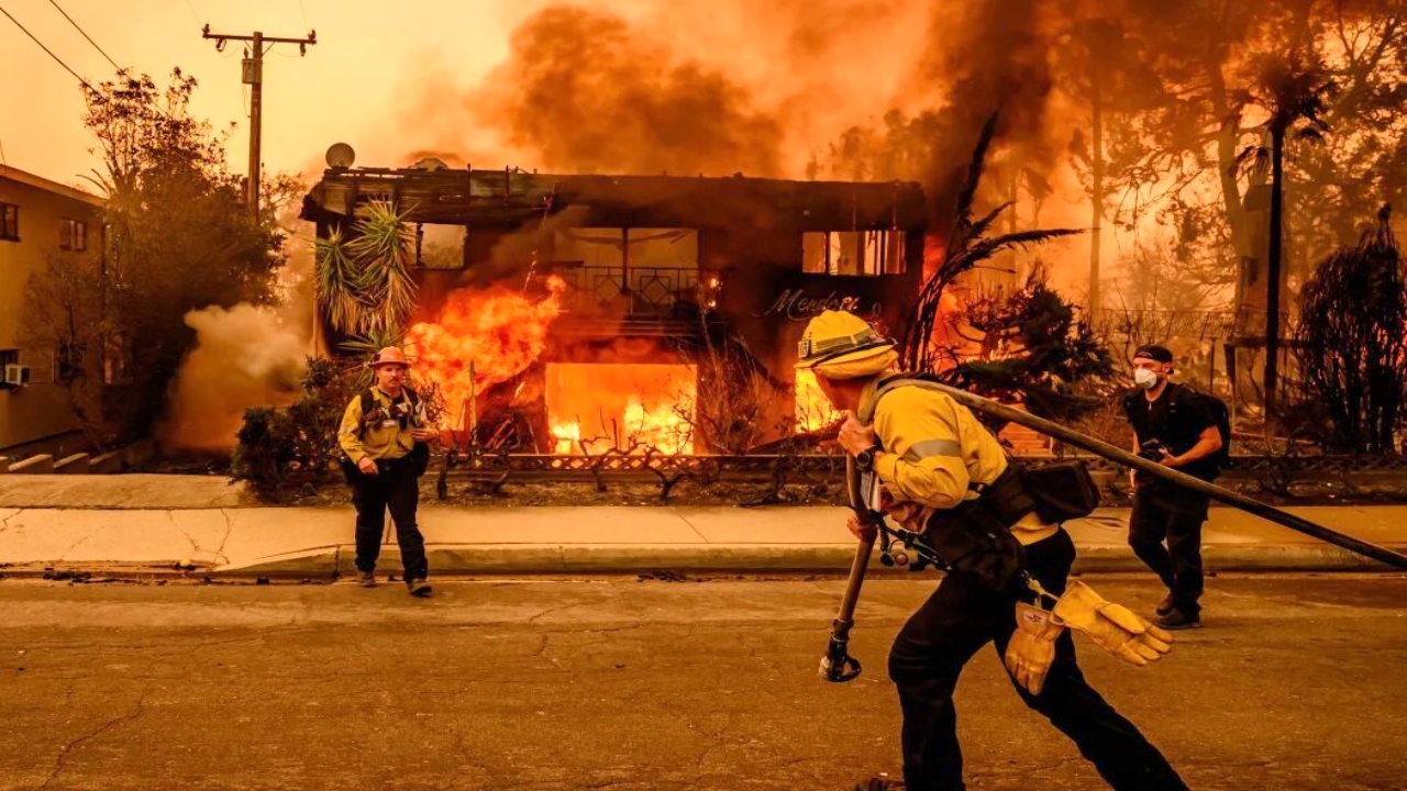 Devastación en Los Ángeles: 35,000 hectáreas arrasadas y evacuaciones masivas Imagen de Devastación en Los Ángeles: 35,000 hectáreas arrasadas y evacuaciones masivas