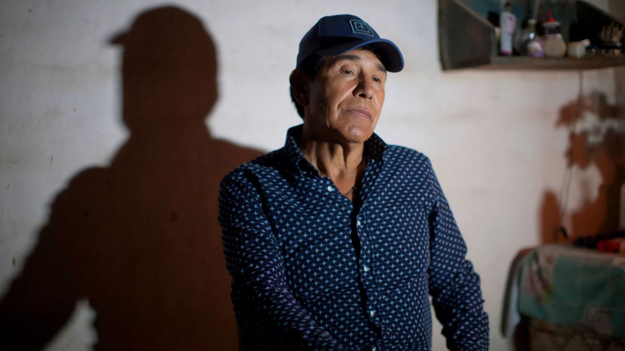 México extradita a Rafael Caro Quintero y a 28 narcotraficantes más a EE. UU. Imagen de México extradita a Rafael Caro Quintero y a 28 narcotraficantes más a EE. UU.