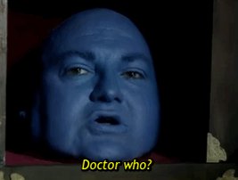 La cabeza azul del personaje de Dorium Maldovar - Doctor Who