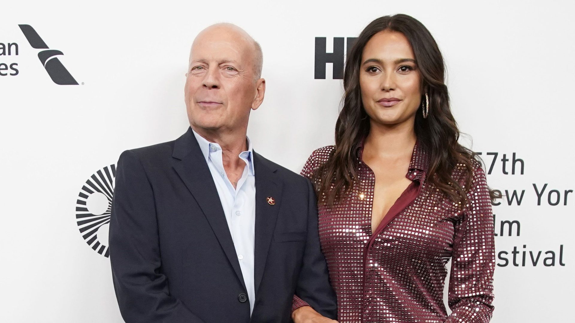 Bruce Willis junto a su esposa