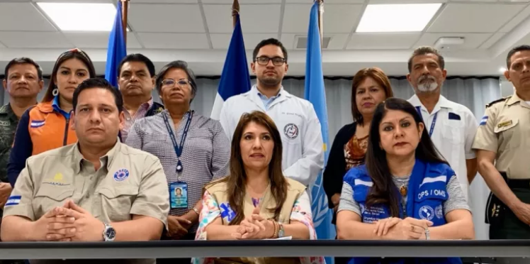 Foto de exfuncionarios del gobierno de Juan Orlando Hernández.