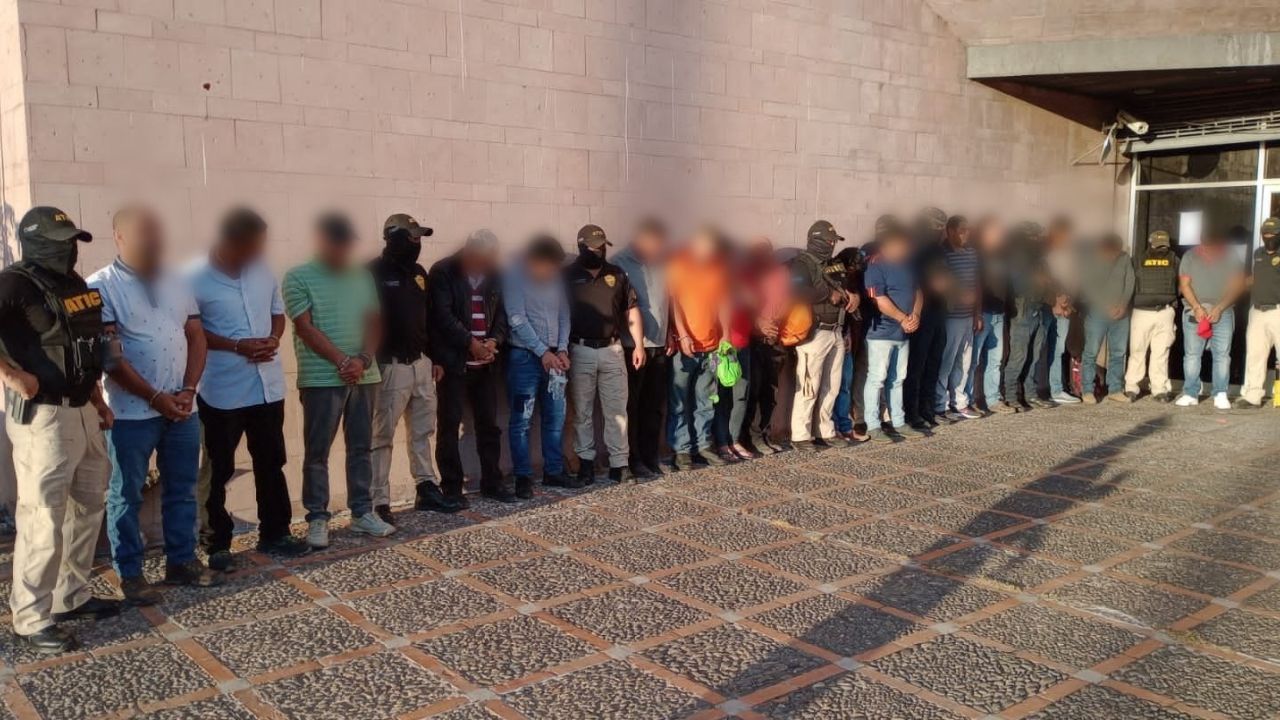 Detención judicial para miembros de banda 'El Mango', incluidos dos policías Imagen de Detención judicial para miembros de banda 'El Mango', incluidos dos policías