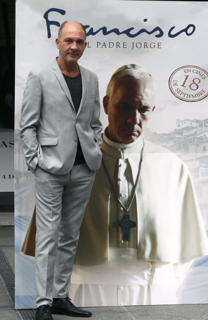 Poster de la película El Padre Jorge