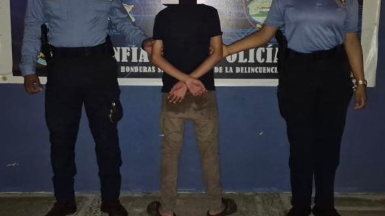 Detienen a menor de 15 años por supuestamente abusar de niño de 4 años