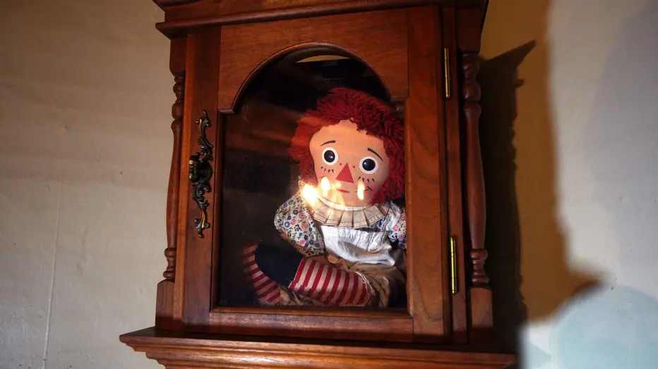 La cobertura mediática en torno a Annabelle y las teorías que han circulado destacan el persistente interés por la cultura paranormal que la muñeca representa. Foto: cortesía de redes sociales