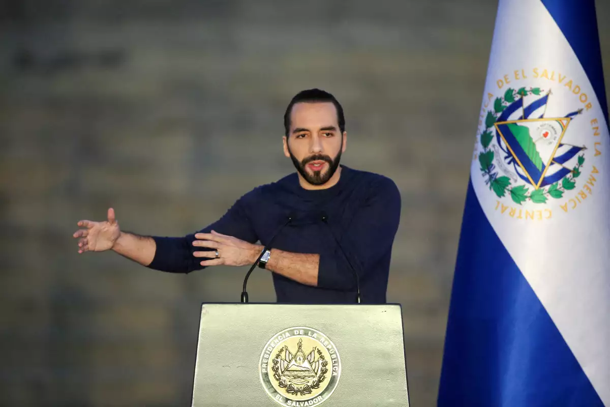 La población encuestada le otorgó al presidente Bukele una nota de 8.15 puntos, una disminución de 3 décimas en comparación con el año pasado. Foto: cortesía 