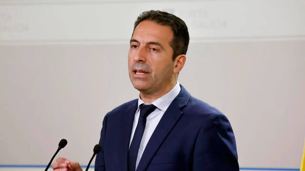 Alfonso Villares pareja: ¿quién es, está casado, tiene esposa, está soltero? Imagen de Alfonso Villares pareja: ¿quién es, está casado, tiene esposa, está soltero?