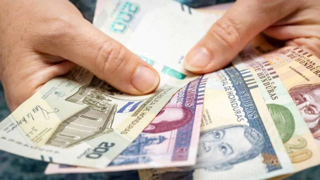 Imagen de Estas son las diferencias claves entre un billete auténtico a uno falso