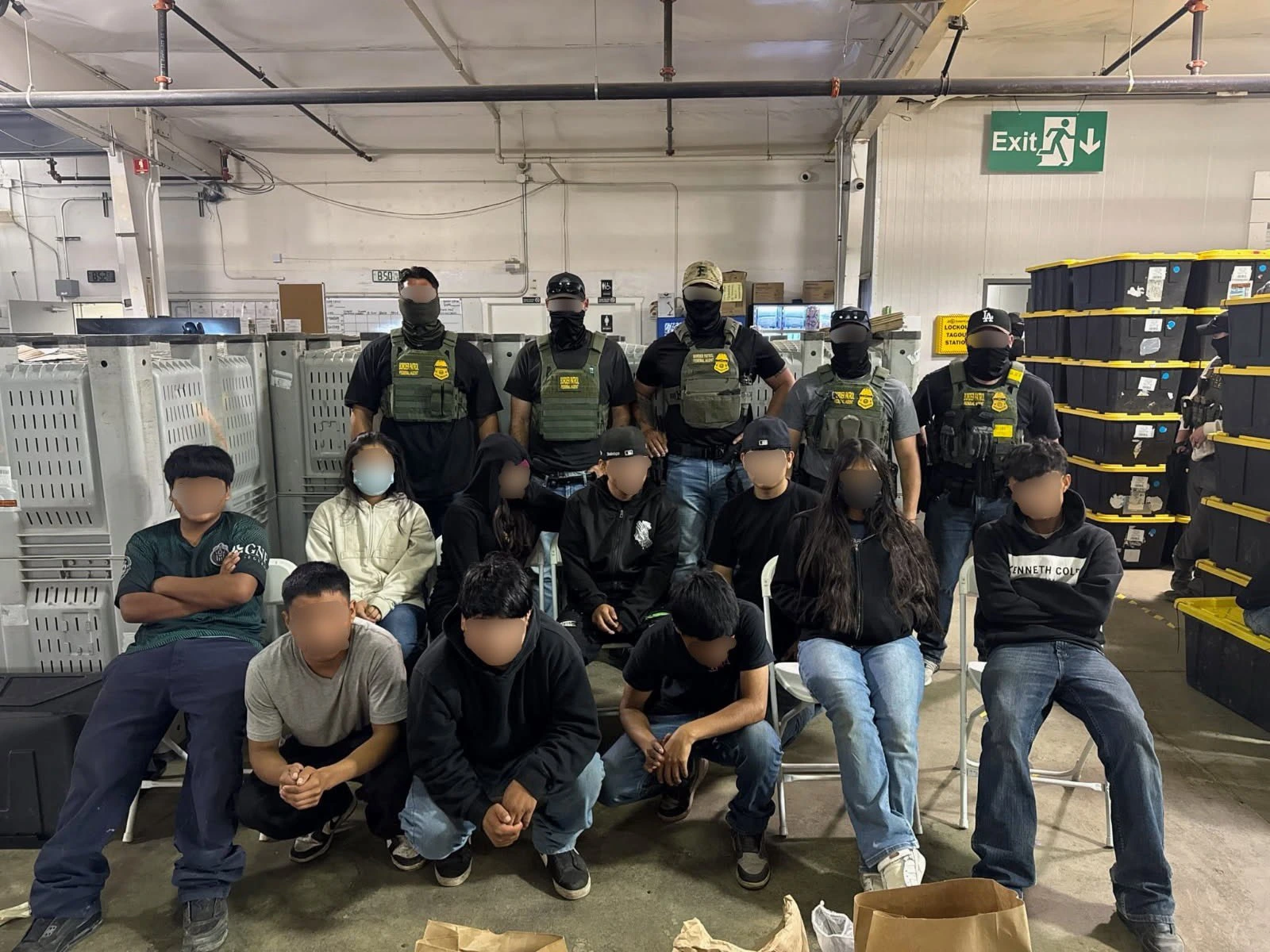 Menores detenidos en redada de una granja en Camarillo, condado de Ventura.