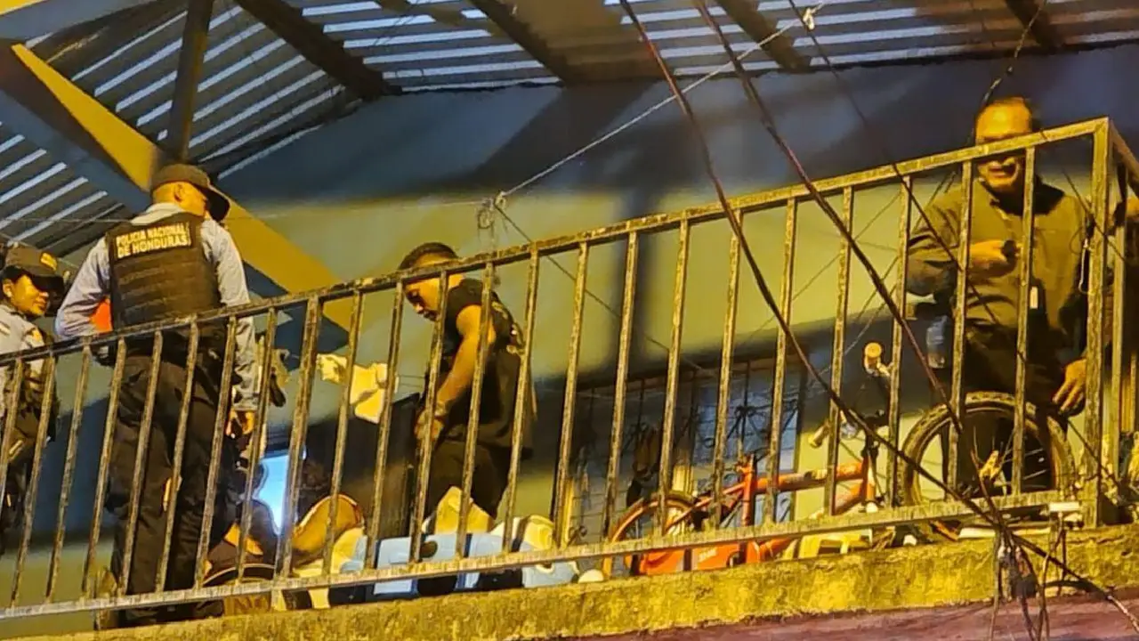 Vivienda donde asesinaron a la pareja 