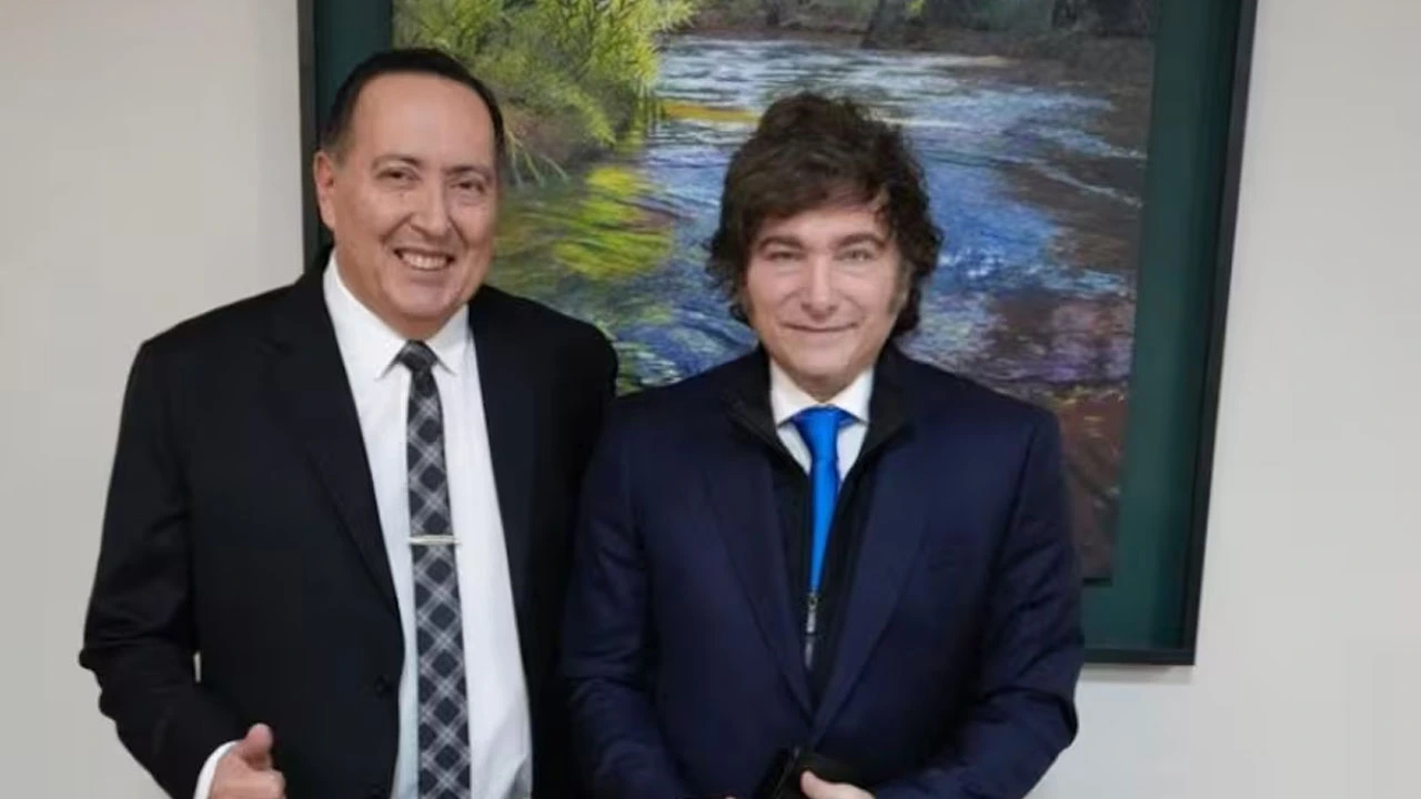 El pastor Jorge Ledesma con el presidente de Argentina, Javier Milei.