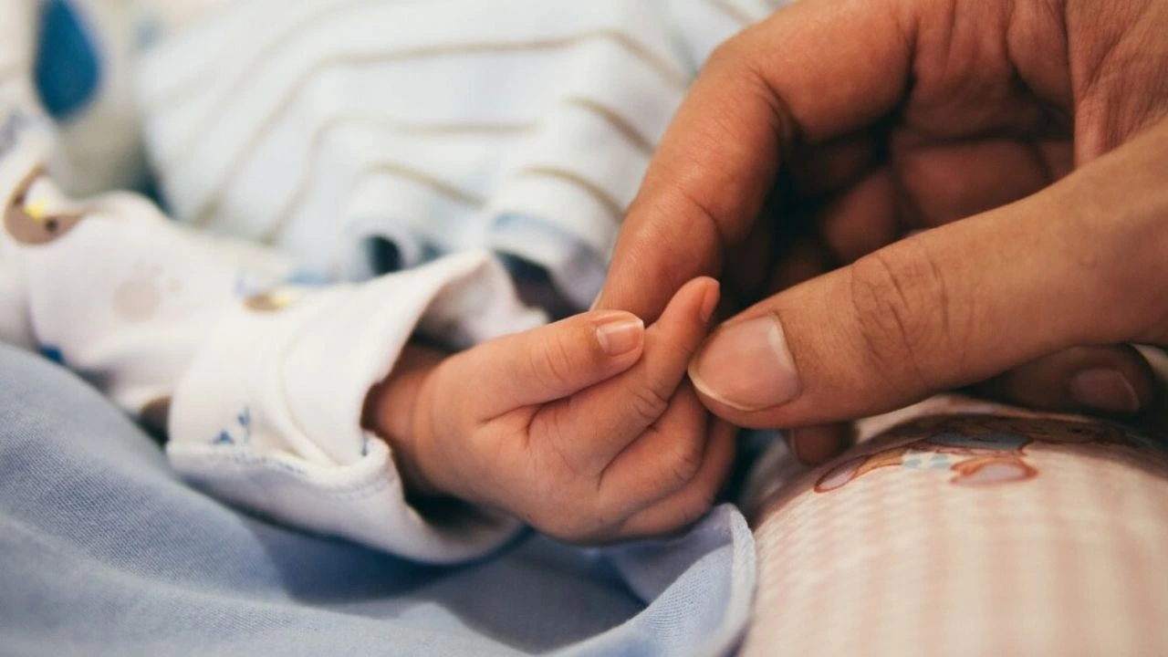 Niño de 2 años muere por tosferina en San Pedro Sula: síntomas y cómo prevenirla Imagen de Niño de 2 años muere por tosferina en San Pedro Sula: síntomas y cómo prevenirla