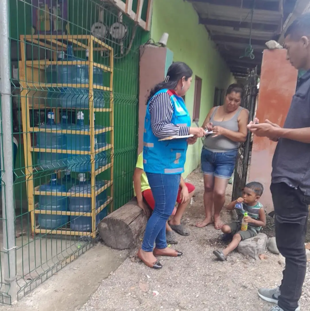 Niño abandonado por su padre en Tocoa