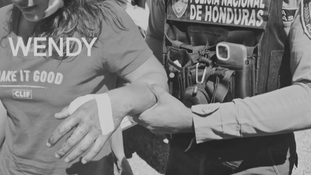 Imagen de Hombre apuñala 15 veces a su expareja por negarse a volver con él