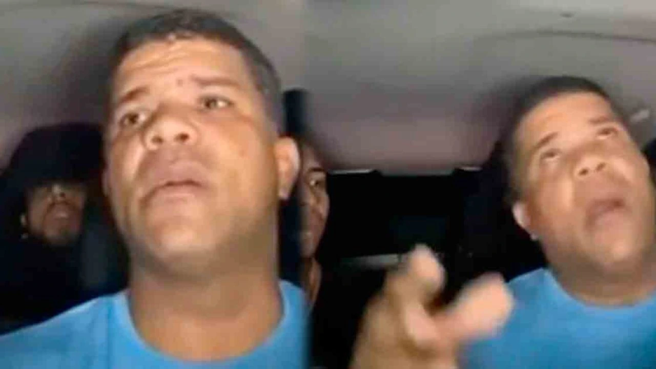 VIDEO: Taxista finge infarto y logra escapar de robo durante carrera Imagen de VIDEO: Taxista finge infarto y logra escapar de robo durante carrera