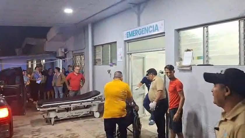 Las personas heridas fueron trasladas de emergencia al centro hospitalario de la zona. Foto: cortesía de redes sociales 
