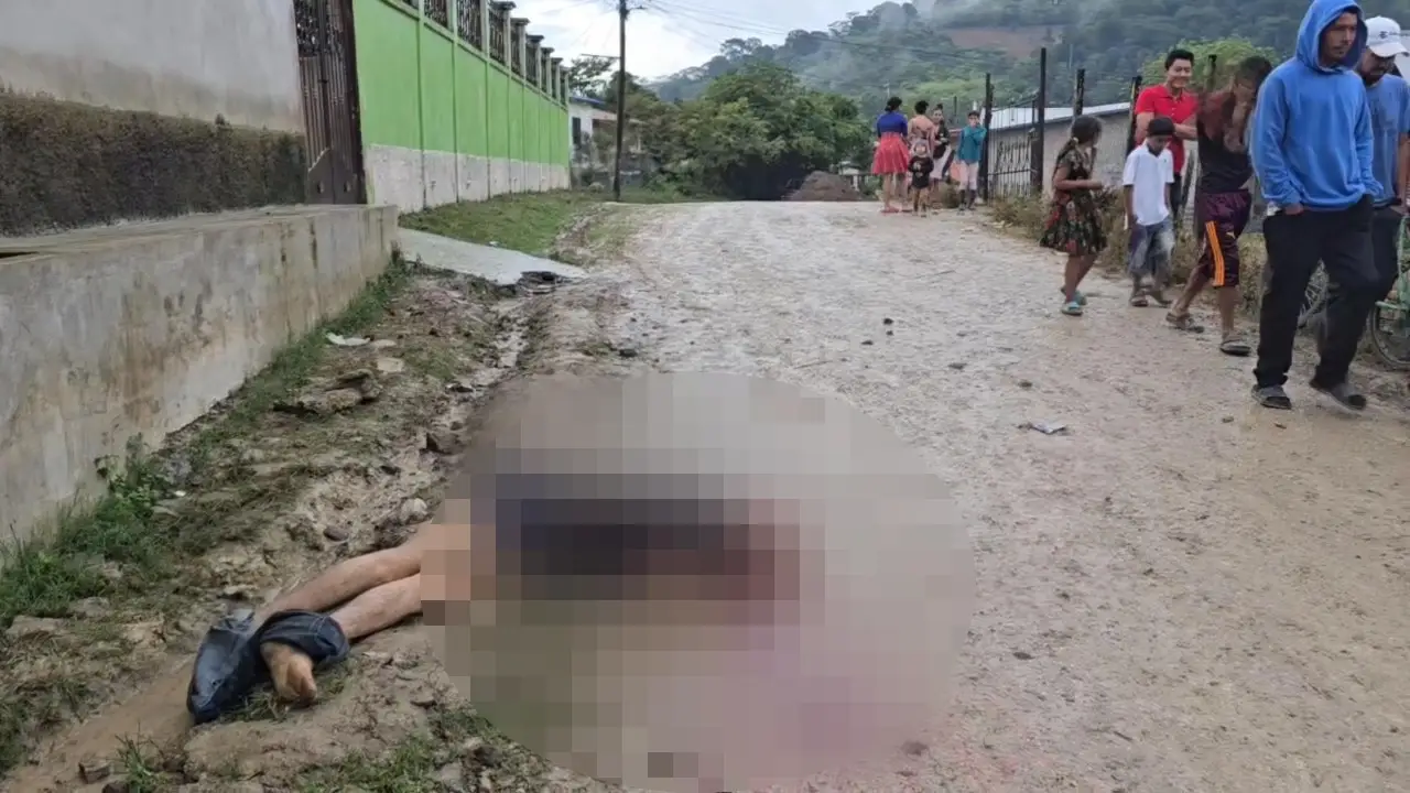 Foto del hondureño que habría sido asesinado por sus amigos de copas en Santa Bárbara