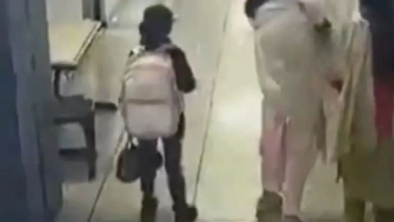 Niña de 8 años muere tras ser obligada a hacer 100 abdominales en la escuela