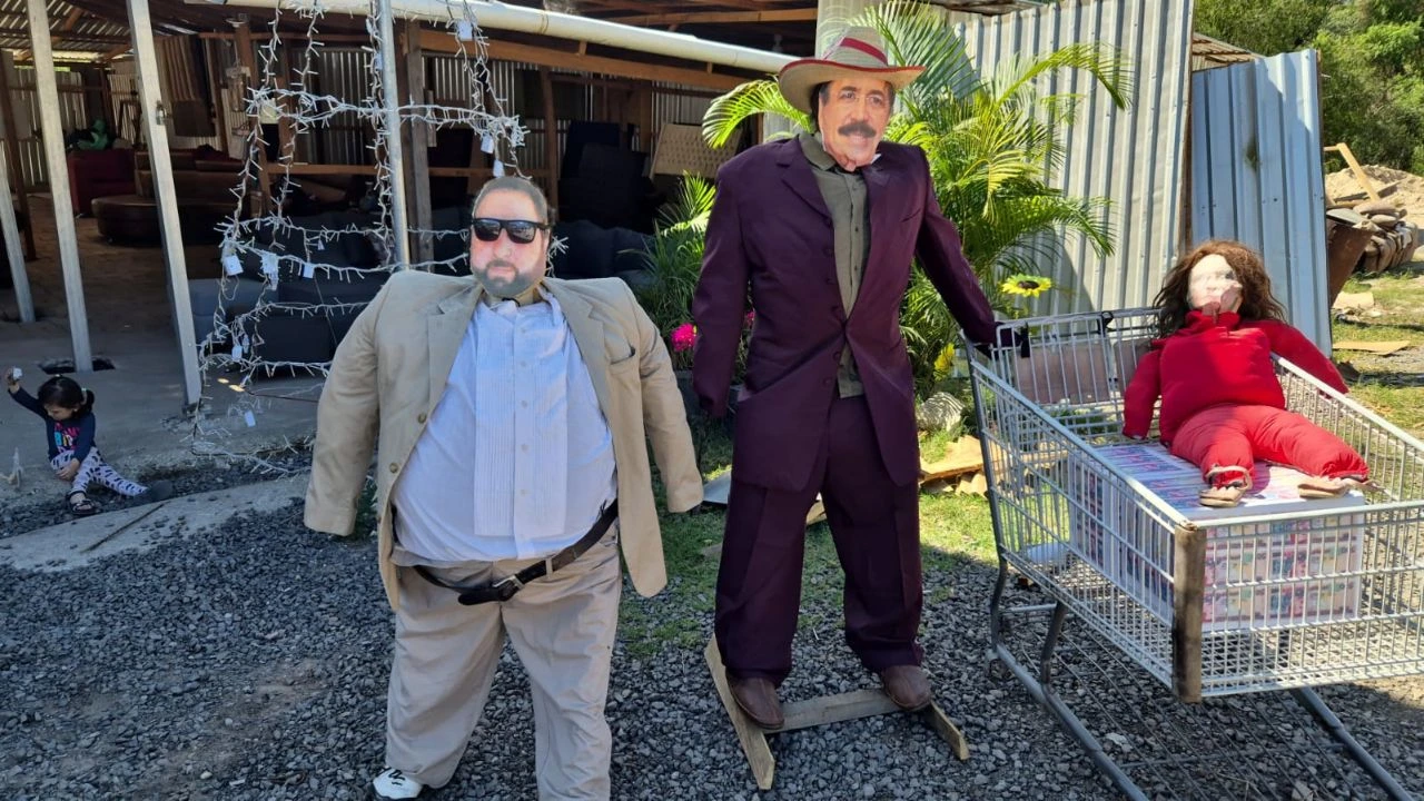 Monigotes año viejo