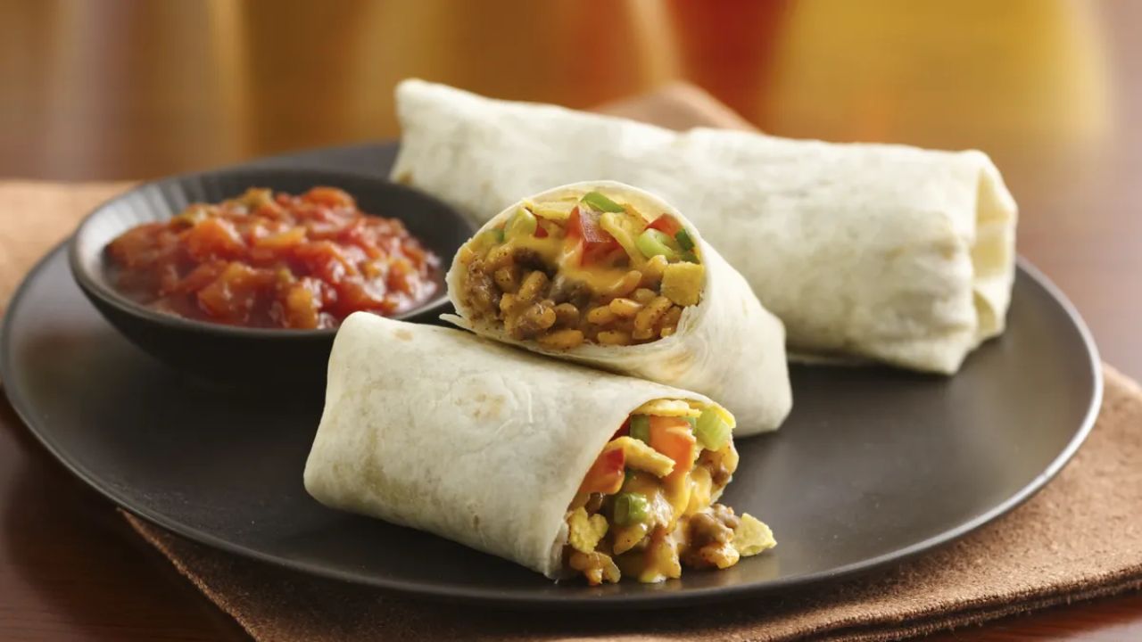 Imagen Principal de Nota: Mujer demanda a restaurante tras encontrar un presunto ratón en su burrito