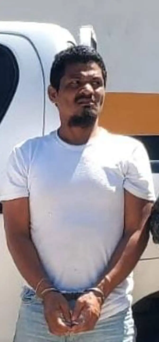 hombre detenido