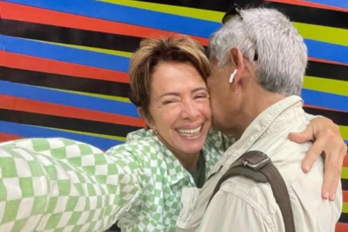 Foto del novio de Valentina Quintero en guayabera