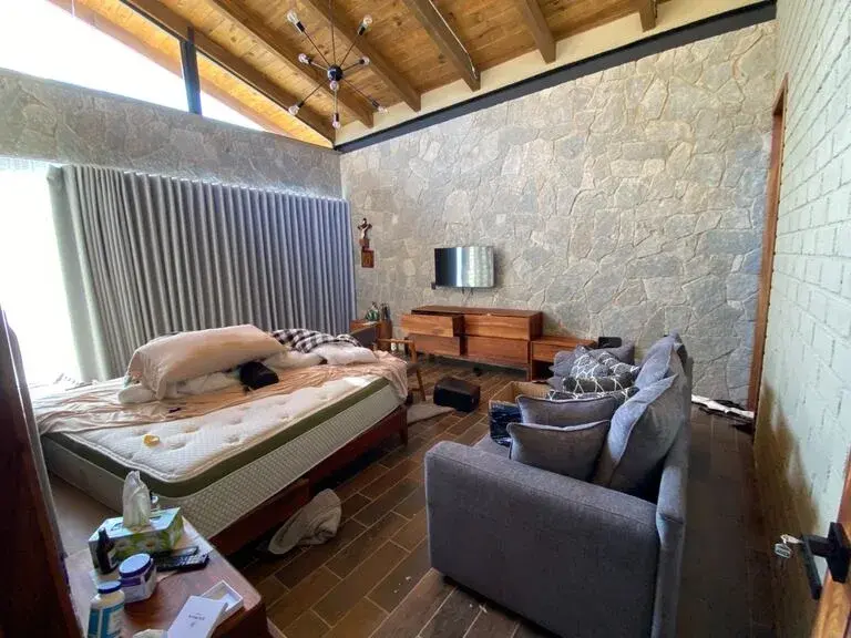 Habitación de El Mencho