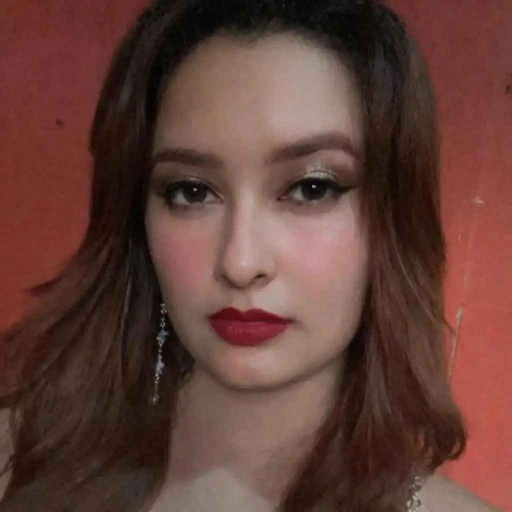 Foto de la joven que murió por no contar con el dinero para el traslado en Roatán 