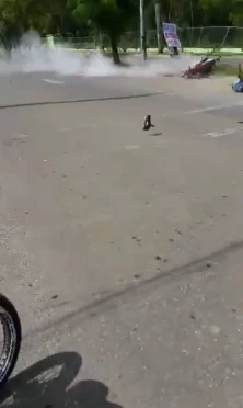 Captura de pantalla del video completo usa tu casco, el cual se hizo viral en Twitter y Telegram
