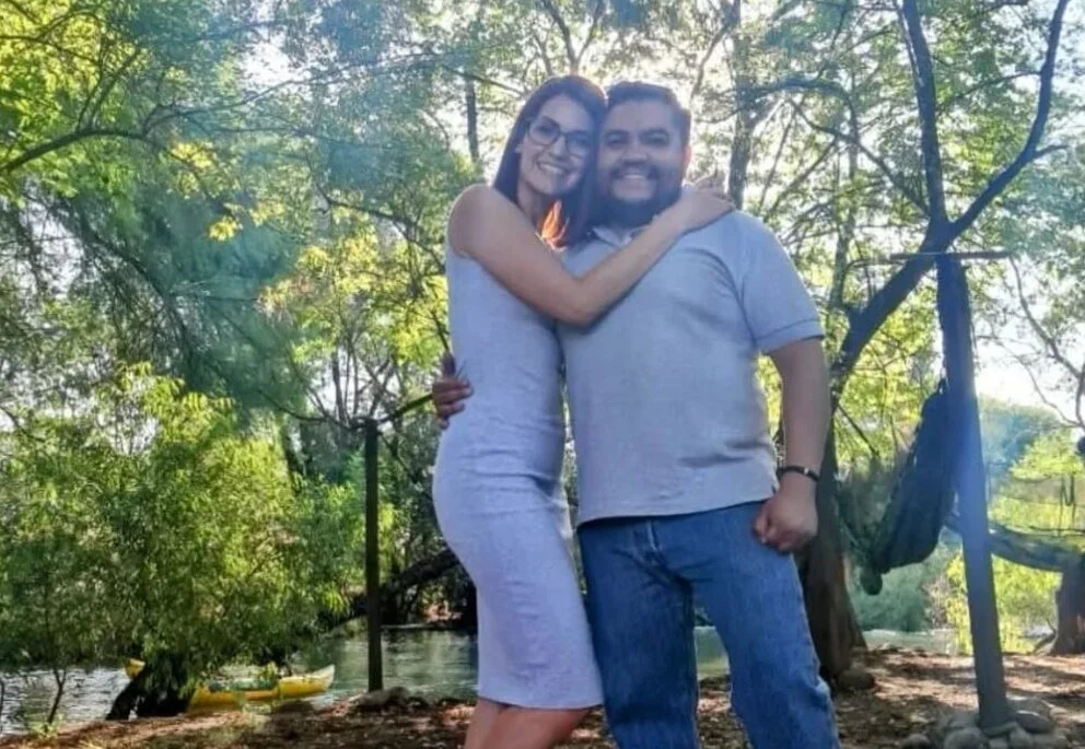 Alcaldesa y pareja