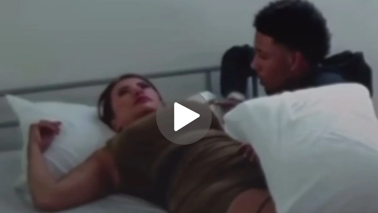 Elsa Oseguera y Davis Flow: video y polémica viral por infidelidad con 'La Sarca Biker' Imagen de Elsa Oseguera y Davis Flow: video y polémica viral por infidelidad con 'La Sarca Biker'